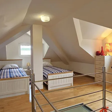 With Garden And Private Pool - Alexandria *
