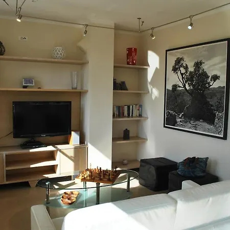 With Garden And Private Pool - Alexandria