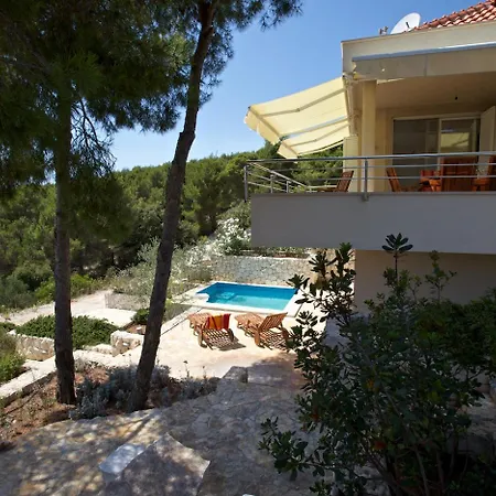 With Garden And Private Pool - Alexandria Villa Milna (Brac)