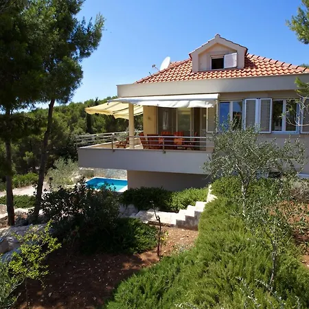 With Garden And Private Pool - Alexandria * Milna (Brac)